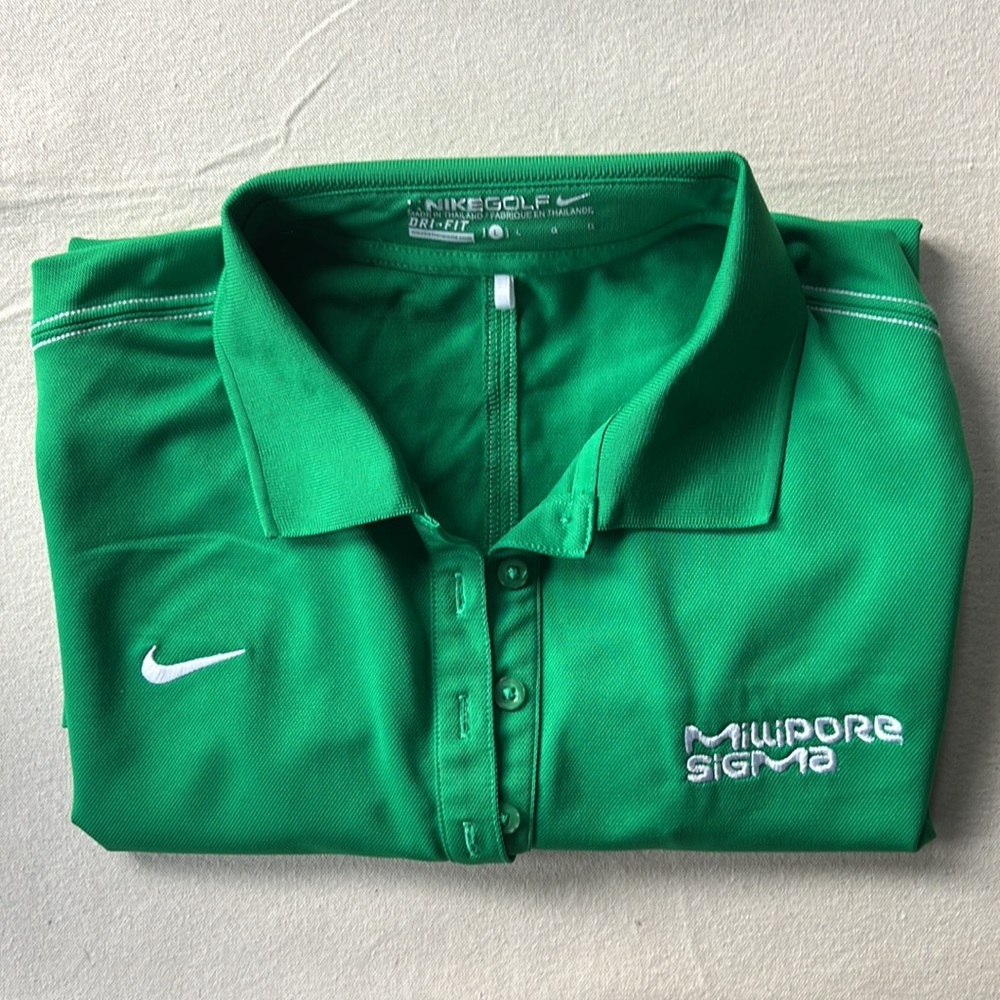 NIKE dry-fit polo shirt